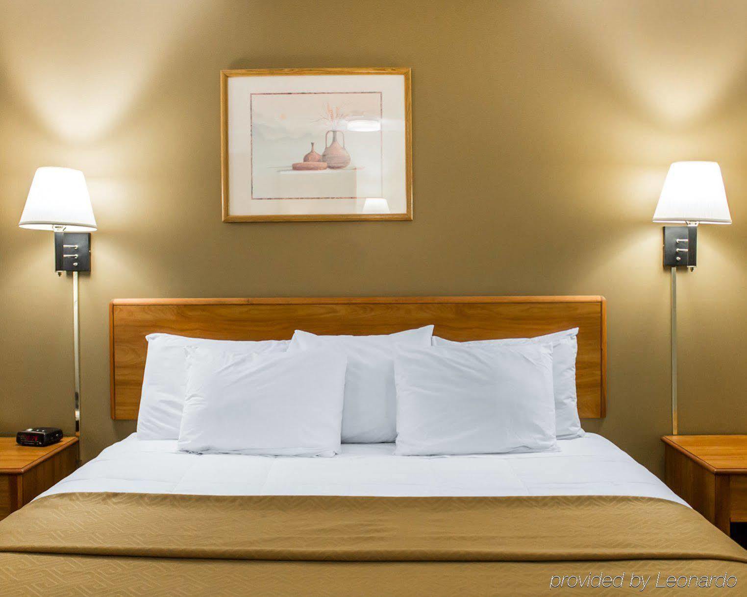 Econo Lodge Elkhart Dış mekan fotoğraf